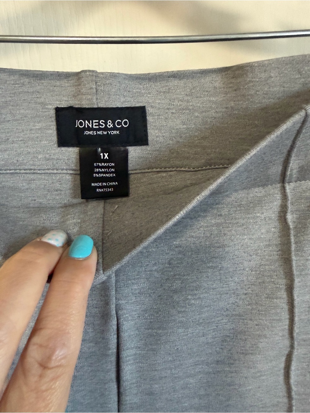 Jones New York Light Gray Wide-Leg Trousers - Picture 2 of 3